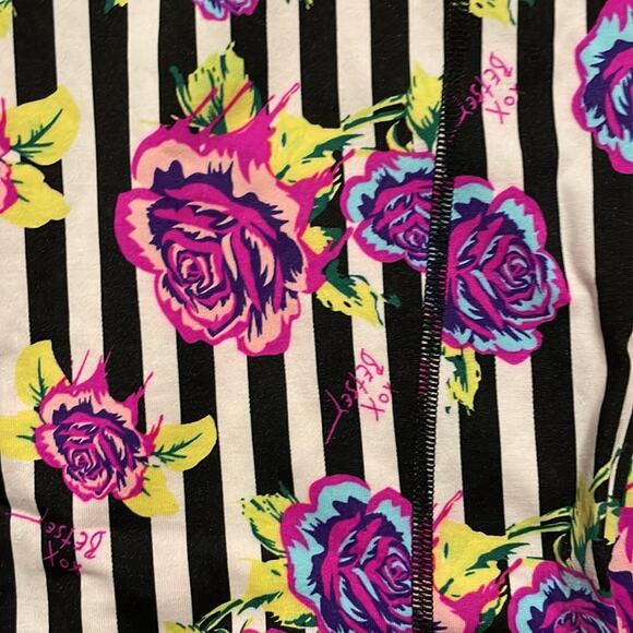 Betsey Johnson Active Cropped Leggings floral Stripes M - Picture 3 of 6